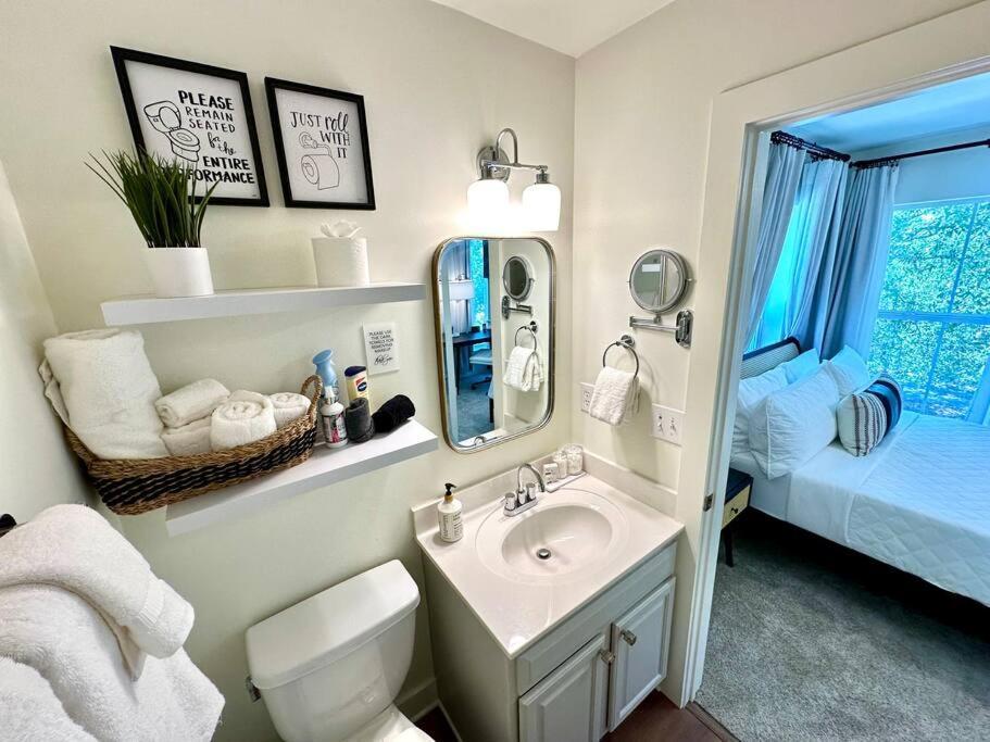 Cute And Cozy Comfy Birds Junior - 1 Mile To Dwntn Ocean Springs, Near With Golf Cart Holiday home *