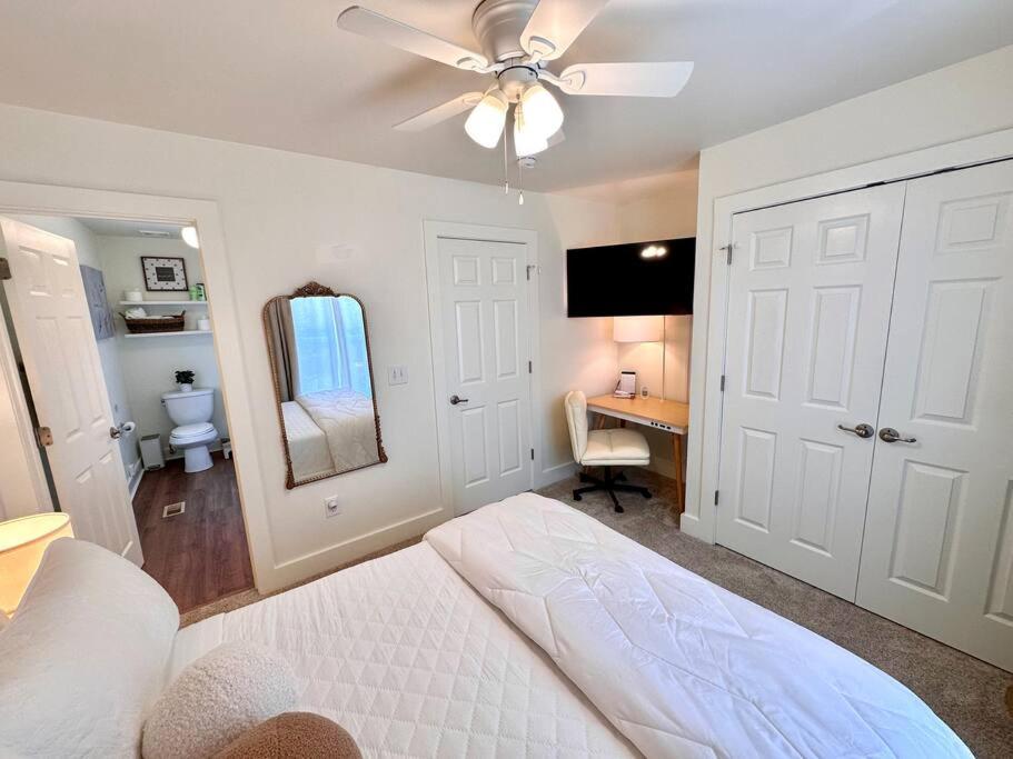 Cute And Cozy Comfy Birds Junior - 1 Mile To Dwntn Ocean Springs, Near With Golf Cart Holiday home *